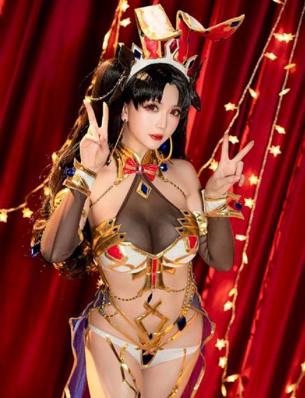 欧美风纹身满臂图腾_免费韩剧在线观看