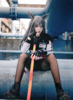 欧美紧身裤美女热舞_BD高清电影在线